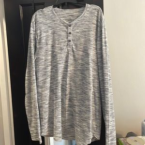 Casual long sleeve tee